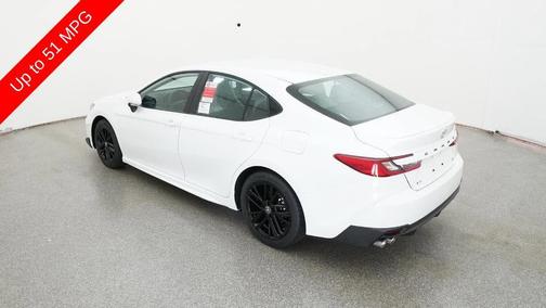 Ice Cap 2026 Toyota Camry SE