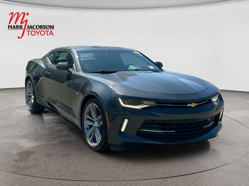 Nightfall Gray Metallic 2016 Chevrolet Camaro 2LT