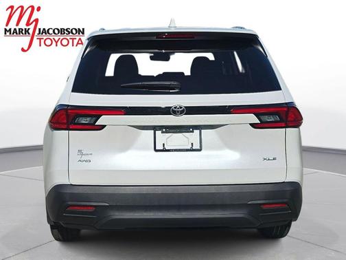 Wind Chill Pearl 2025 Toyota Grand Highlander XLE
