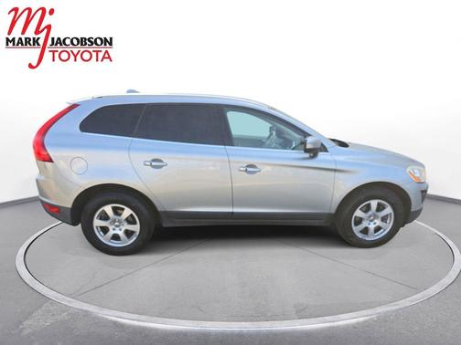 2011 Volvo XC60 3.2 R-Design