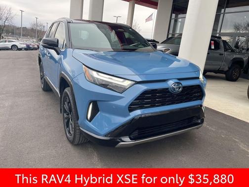 2024 Toyota RAV4 Hybrid SE