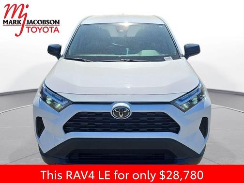 Ice Cap 2025 Toyota RAV4 LE
