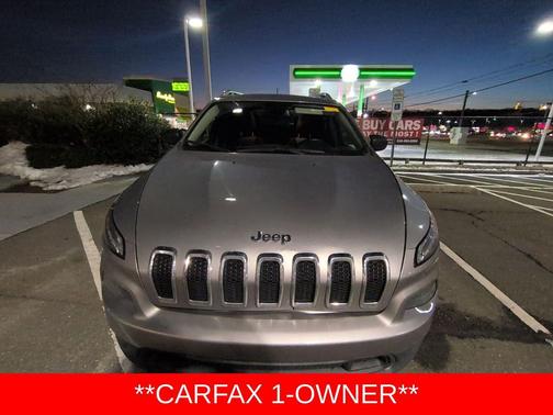 2015 Jeep Cherokee Sport