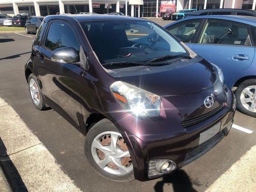 Black Currant Metallic 2013 Scion iQ Base
