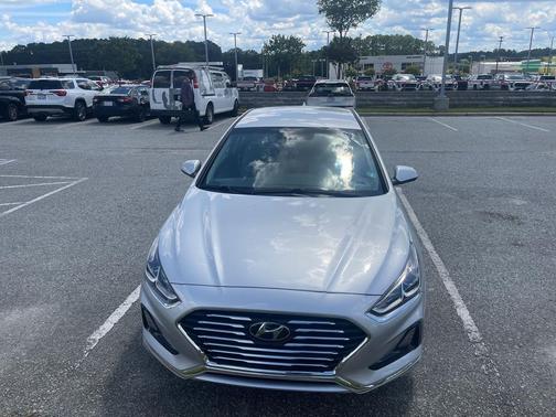 2018 Hyundai SONATA SE