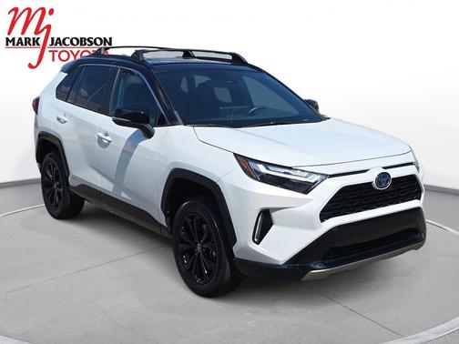 2023 Toyota RAV4 Hybrid SE