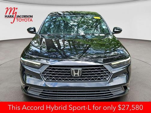 Crystal Black Pearl 2023 Honda Accord Hybrid Sport-L