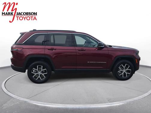 Velvet Red Pearlcoat 2025 Jeep Grand Cherokee Limited