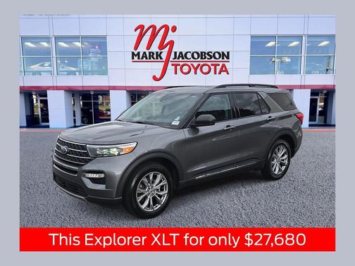 CARBONIZED GRAY METALLIC 2023 Ford Explorer XLT