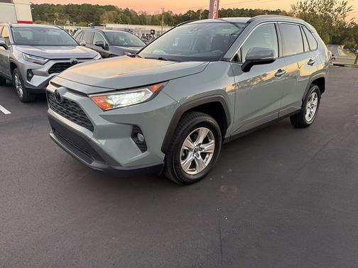2019 Toyota RAV4 XLE
