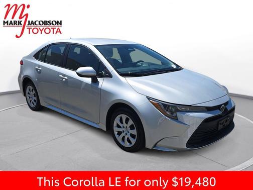 Classic Silver Metallic 2024 Toyota Corolla LE