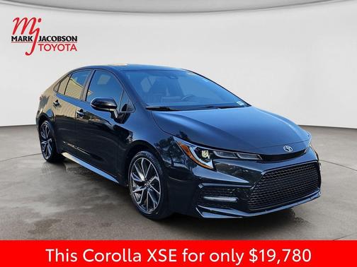 Black Sand Pearl 2022 Toyota Corolla XSE