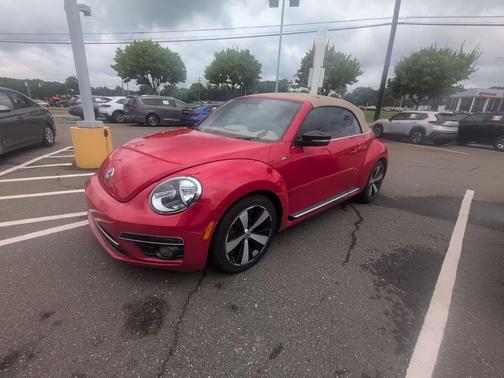 2015 Volkswagen Beetle DSG 2.0T R-Line