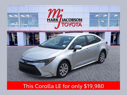 Classic Silver Metallic 2025 Toyota Corolla LE