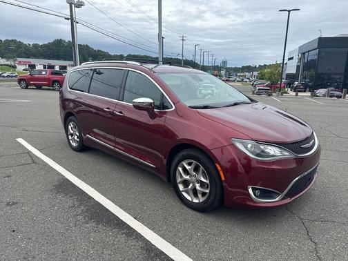 2017 Chrysler Pacifica Limited