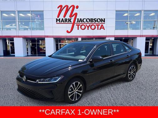 Deep Black Pearl 2025 Volkswagen Jetta 1.5T Sport