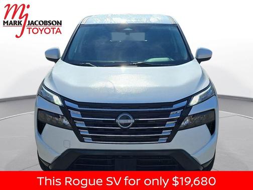 2024 Nissan Rogue SV