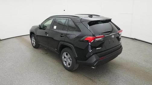 2025 Toyota RAV4 Hybrid SE