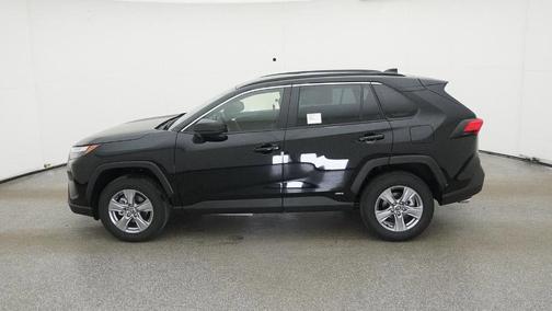 2025 Toyota RAV4 Hybrid SE