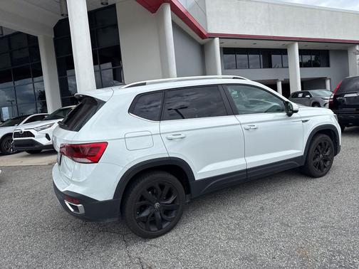2022 Volkswagen Taos 1.5T SEL