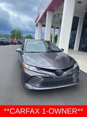 Predawn Gray Mica 2019 Toyota Camry Hybrid XLE