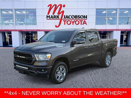 Granite Crystal Metallic Clearcoat 2020 RAM 1500 Big Horn/Lone Star