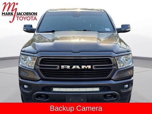 Granite Crystal Metallic Clearcoat 2020 RAM 1500 Big Horn/Lone Star