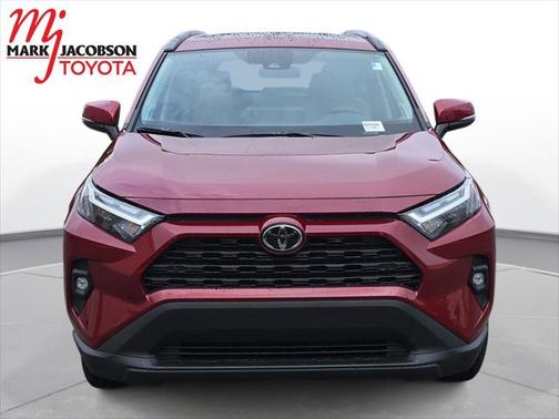 2025 Toyota RAV4 Hybrid XLE Premium