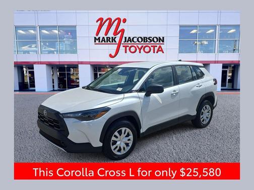 Wind Chill Pearl 2026 Toyota Corolla Cross L