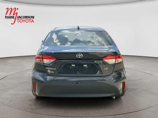 Underground 2025 Toyota Corolla LE