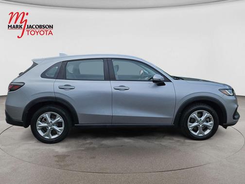 Lunar Silver Metallic 2023 Honda HR-V LX