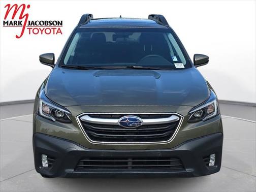 2022 Subaru Outback Premium