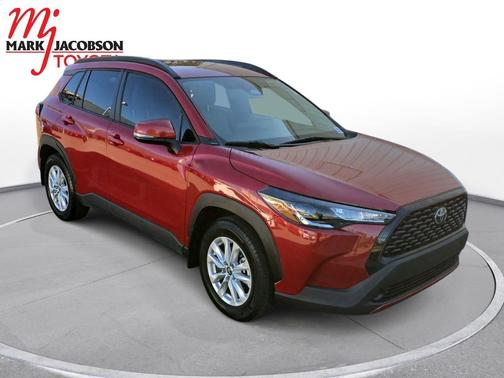 2023 Toyota Corolla Cross LE