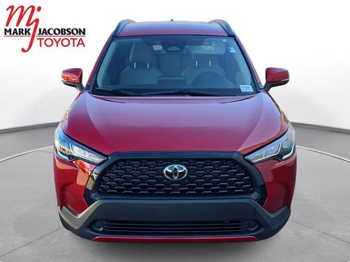 2023 Toyota Corolla Cross LE