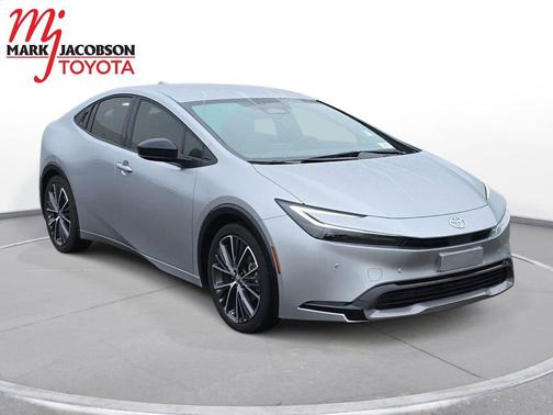 2023 Toyota Prius XLE