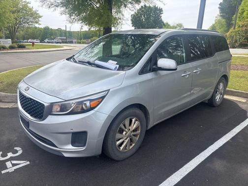 2017 Kia Sedona LX