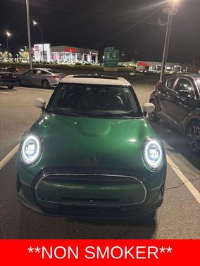2022 MINI Hardtop Cooper
