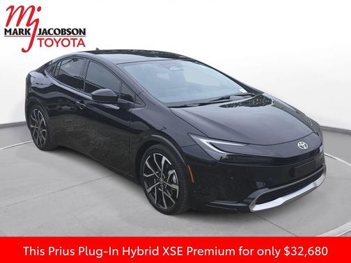 2025 Toyota Prius Plug-In Hybrid XSE Premium