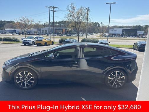 2025 Toyota Prius Plug-In Hybrid XSE Premium