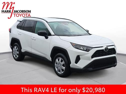 2021 Toyota RAV4 LE