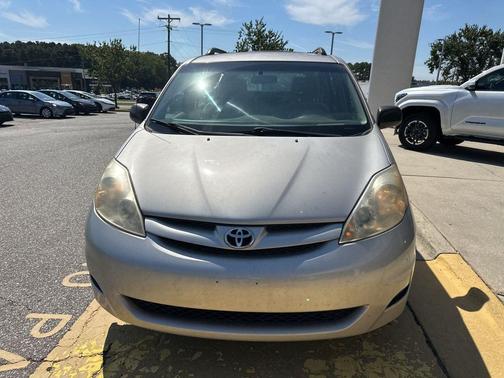 2006 Toyota Sienna CE