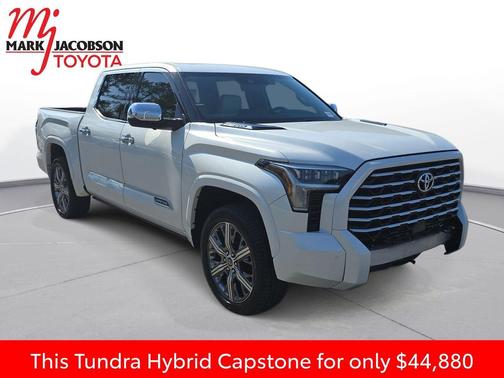2023 Toyota Tundra Hybrid Capstone