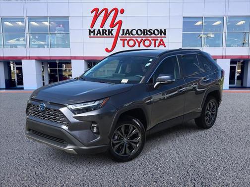 2023 Toyota RAV4 Hybrid SE