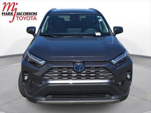 2023 Toyota RAV4 Hybrid SE