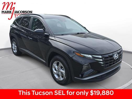 Black Pearl 2024 Hyundai TUCSON SEL