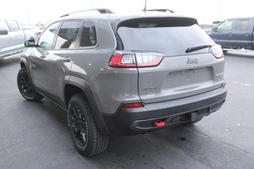 2022 Jeep Cherokee Trailhawk