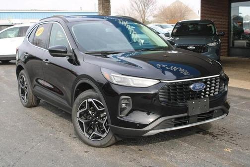 2026 Ford Escape Platinum