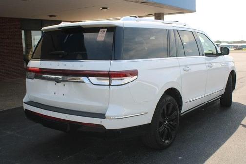 2024 Lincoln Navigator L Reserve