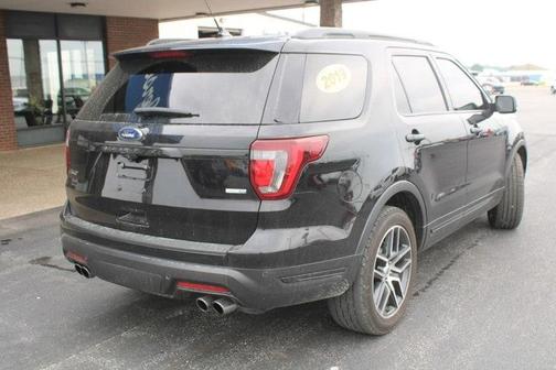 2019 Ford Explorer sport