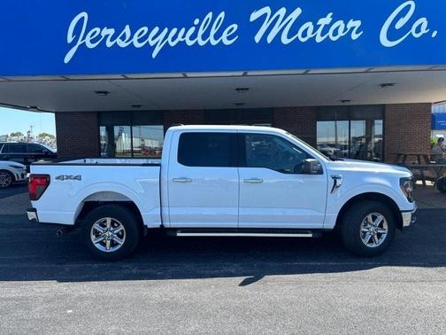 White 2025 Ford F-150 XLT